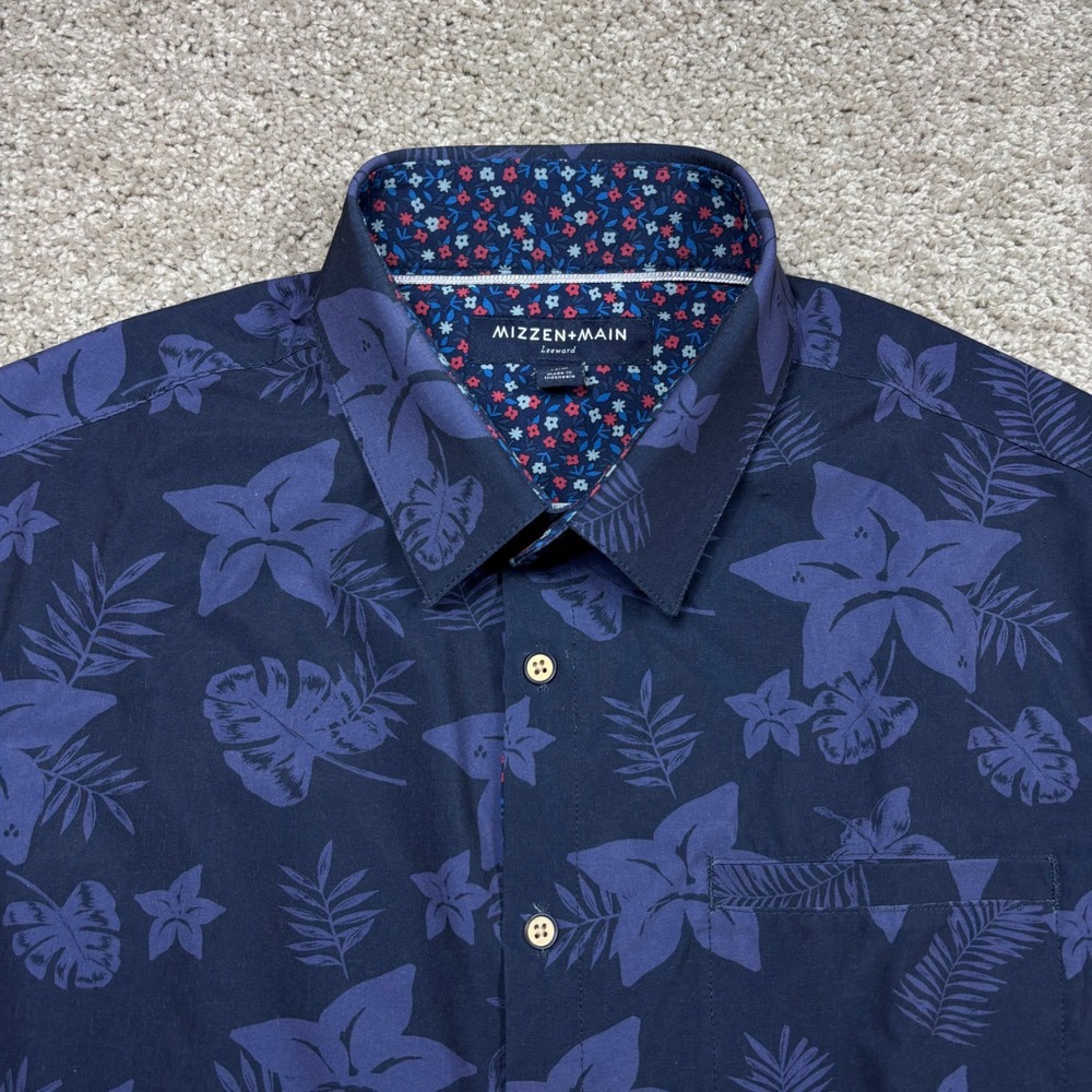 Mizzen+Main Leeward Trim Fit Short Sleeve Shirt Navy Blue Tropical Floral Mens M